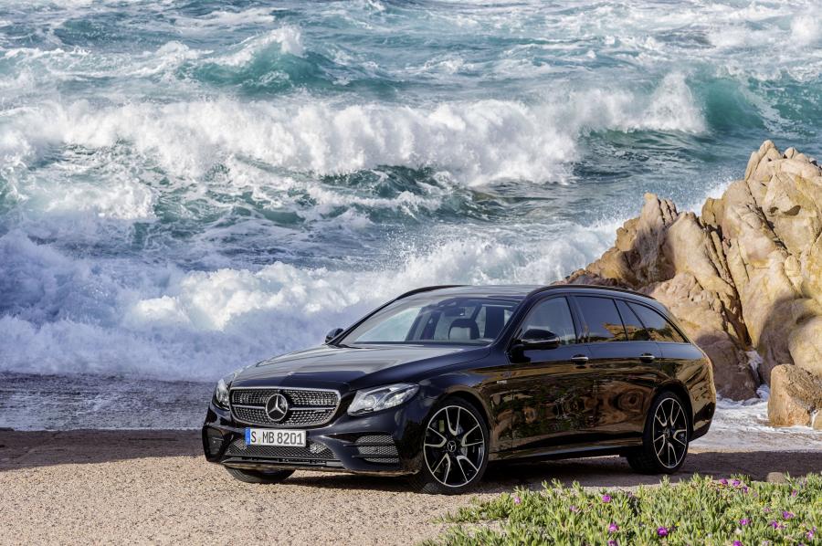  Mercedes-AMG E43 4Matic Estate 2016 года  (фото 21 из 28)